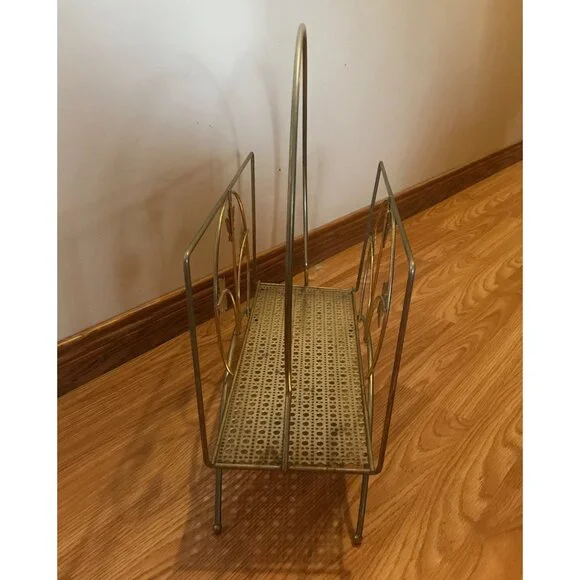 Magazine Rack With Maple Leaf Design Vintage Sturdy 15" MCM Elegant Timeless - Picture 11 of 12
